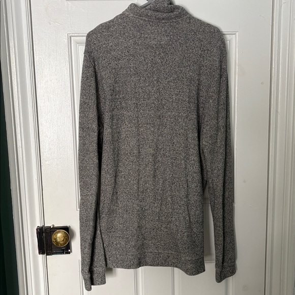 Roots Shacket - Picture 2 of 2